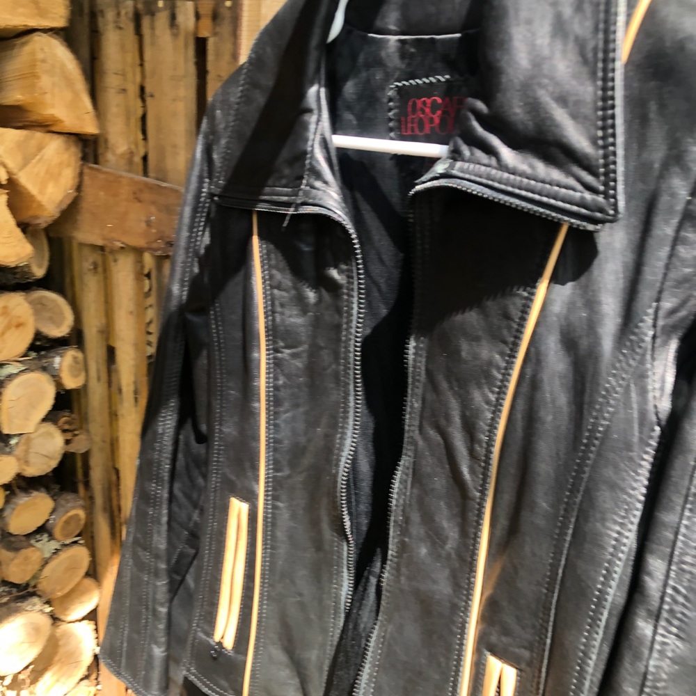 Woman leather jacket